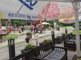 Pivné slnečníky nové zabalené 3,5x3,5m - 3