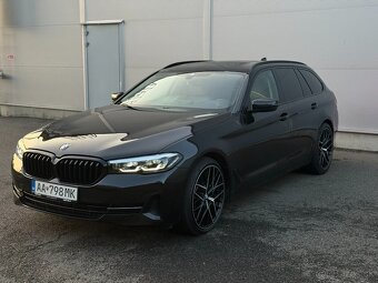 BMW 520 Touring G31 • 2023 • 99 000 km • TOP STAV •DPH - 3