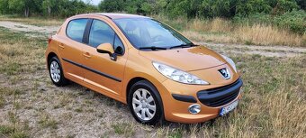 Peugeot 207 1.4 16V, 70 kW, Trendy, r. 2009 – zachovalý stav - 3