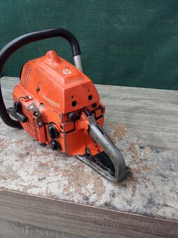 Predám túto pílu na náhradné diely huzgvarna 480CD - 3