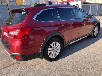 SUBARU OUTBACK 2,5i AWD CVT 129kW - 3
