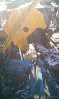 Stojanova rozbrusovacka. - 3