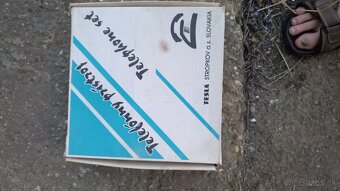 Retro telefon TESLA - 3