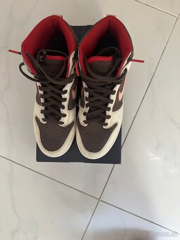 Nike Dunk High Retro - 3