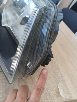 Škoda Octavia 3 pr. predné svetlo - 3