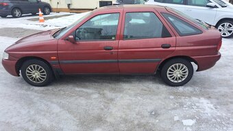 Ford Escort - 3