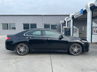 Honda Accord  Type S 2,2 idtec 132 kw 2012 - 3