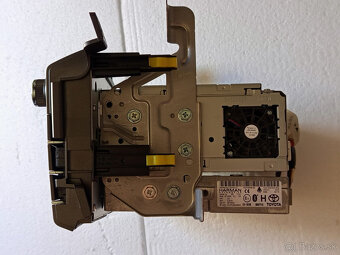 original TOYOTA RAV4 navi - 3