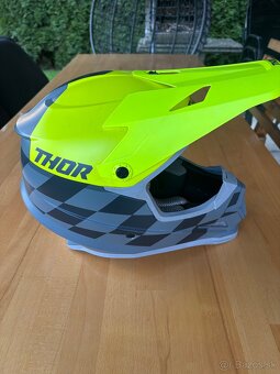 Prilba Thor - 3