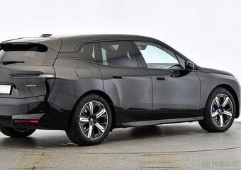 BMW iX XDRIVE 40 Připravujeme 240 kw - 3