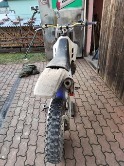 Yamaha yz 125 zadřená - 3