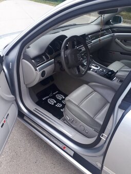 AUDI S8 - 3