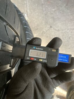 Letné pneu 2ks 215/40R18 viem aj prezuť - 3
