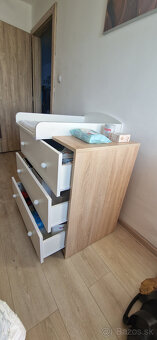 Komoda s prebaľovacím pultom - 3