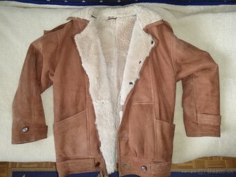 Zimná pánska barančinová bunda - 3