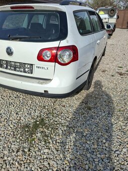 Rozpredám VW Passat B6 Variant 2.0 103kw CR CBAB - 3