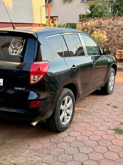 Toyota rav4 - 3