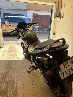 Honda Hornet CB900F - 3