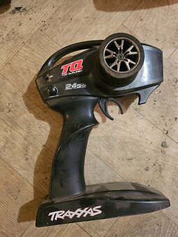 Predam autíčko so spalovacím motorom Traxxas nitro stampede - 3