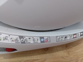 Britax otočná autosedacka - 3