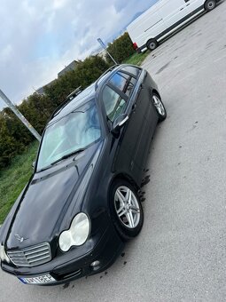 Mercedes - Benz c 270 - 3