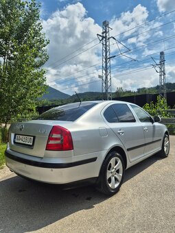 ŠKODA OCTAVIA 2 FACELIFT 1.6 BENZÍN 75KW M5 2011 BSE - 3