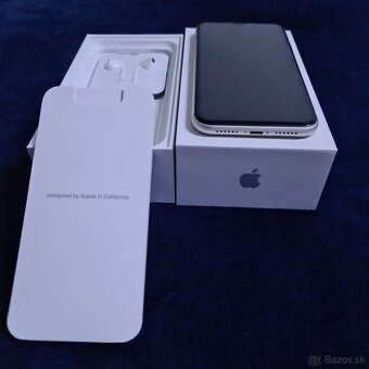 Apple iPhone 11 - 3
