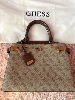 Predám kabelku Guess - 3