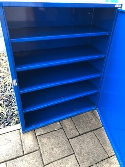 Plechová skriňa na náradie - 3