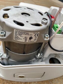 Predám motor na posuvnú bránu Key - 3