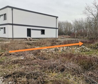 Predám stavebný pozemok - znížená cena - 3