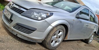 Predám opel astra H 1.7 cdti 74kw 2006 - 3