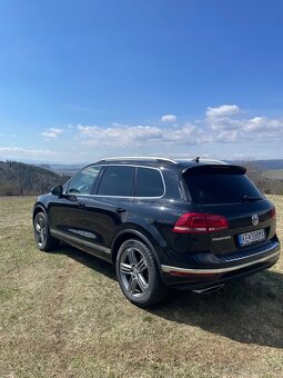 Volkswagen Touareg R-Line 3.0 TDi V6 193 kW 4x4 - 3