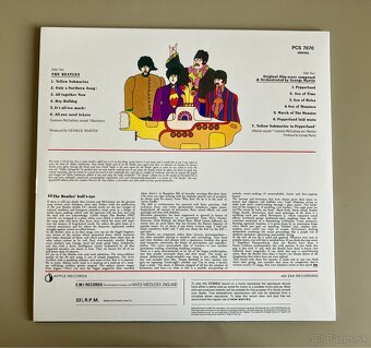 LP The Beatles - Yellow Submarine - 3