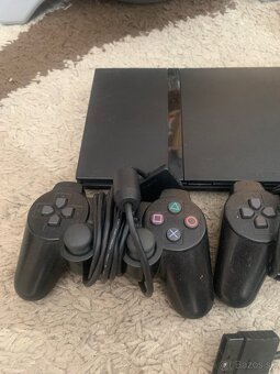 PS2 slim + volant - 3