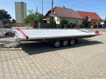 Predám trojnápravový vozík autoprepravník 3,5 T - 3