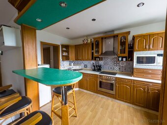 Priestranný 4 izbový byt Trebišov, ULICA KOMENSKÉHO - 3