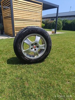 215 65 R16 Mitsubishi - 3