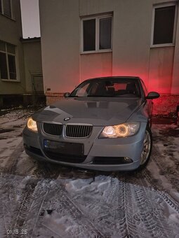 BMW E90 325i – 160 kW, automat - 3