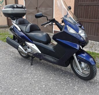 Honda Silver Wing 600 rok výroby 2009 - 3
