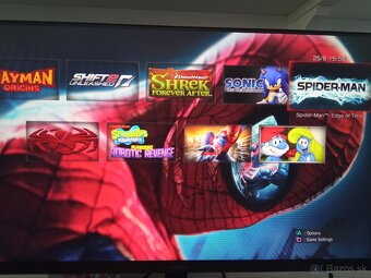 PS3 Slim, 2 ovládače, 22hier - 3