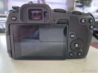 Canon eos RP + adaptér EF - 3