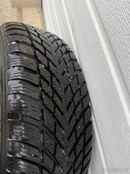 Zimná sada 185/65/15 nokian 15x5 1/2J  4x100 KIA Rio - 3