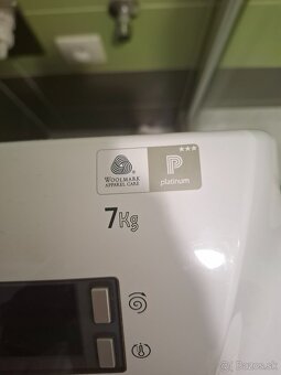 Predám pracku Hotpoint Ariston - 3