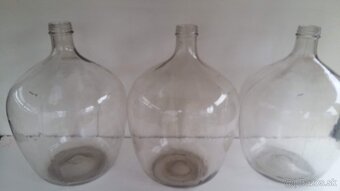 Predam8ks 50-litrove demižony 1ks/12€.tel.0903833950 - 3