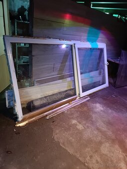 Predám okno balkónové dvere a radiátor - 3