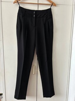 Dámske čierne nohavice - 3