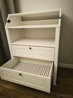 Prebalovací pult/komoda Ikea Sundvik - 3