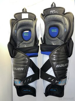 Holene bauer Vapor Flylite - 3