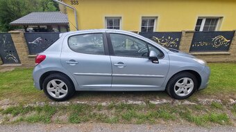 Peugeot 207 - 3